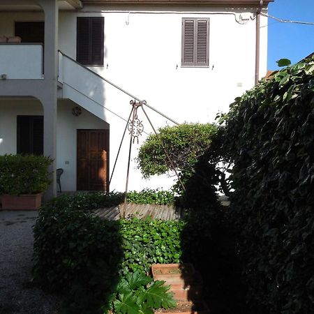 Podere Tre Cipressi Aparthotel Campiglia Marittima Buitenkant foto