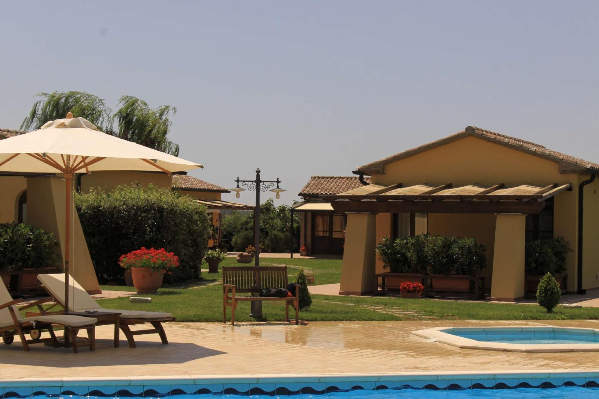 Podere Tre Cipressi Aparthotel Campiglia Marittima Buitenkant foto