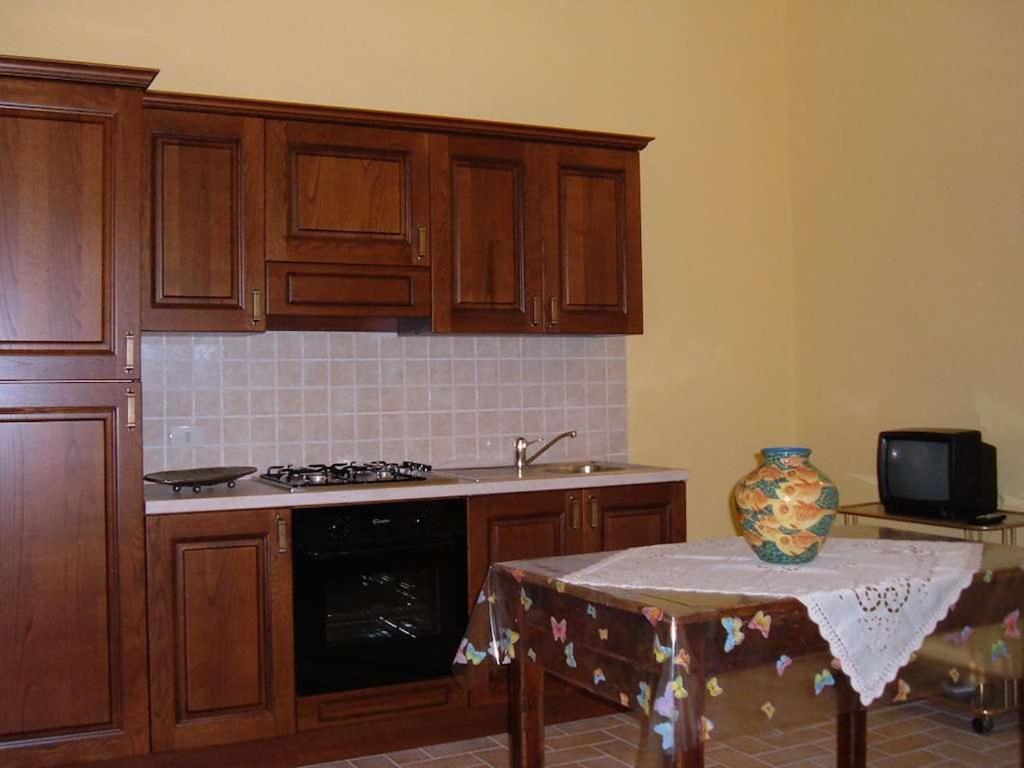Podere Tre Cipressi Aparthotel Campiglia Marittima Kamer foto