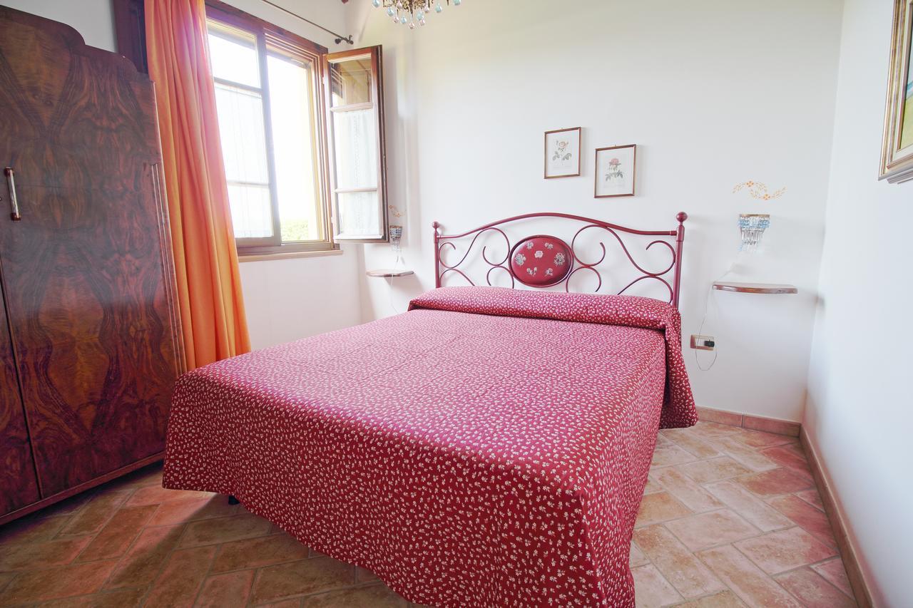 Podere Tre Cipressi Aparthotel Campiglia Marittima Buitenkant foto