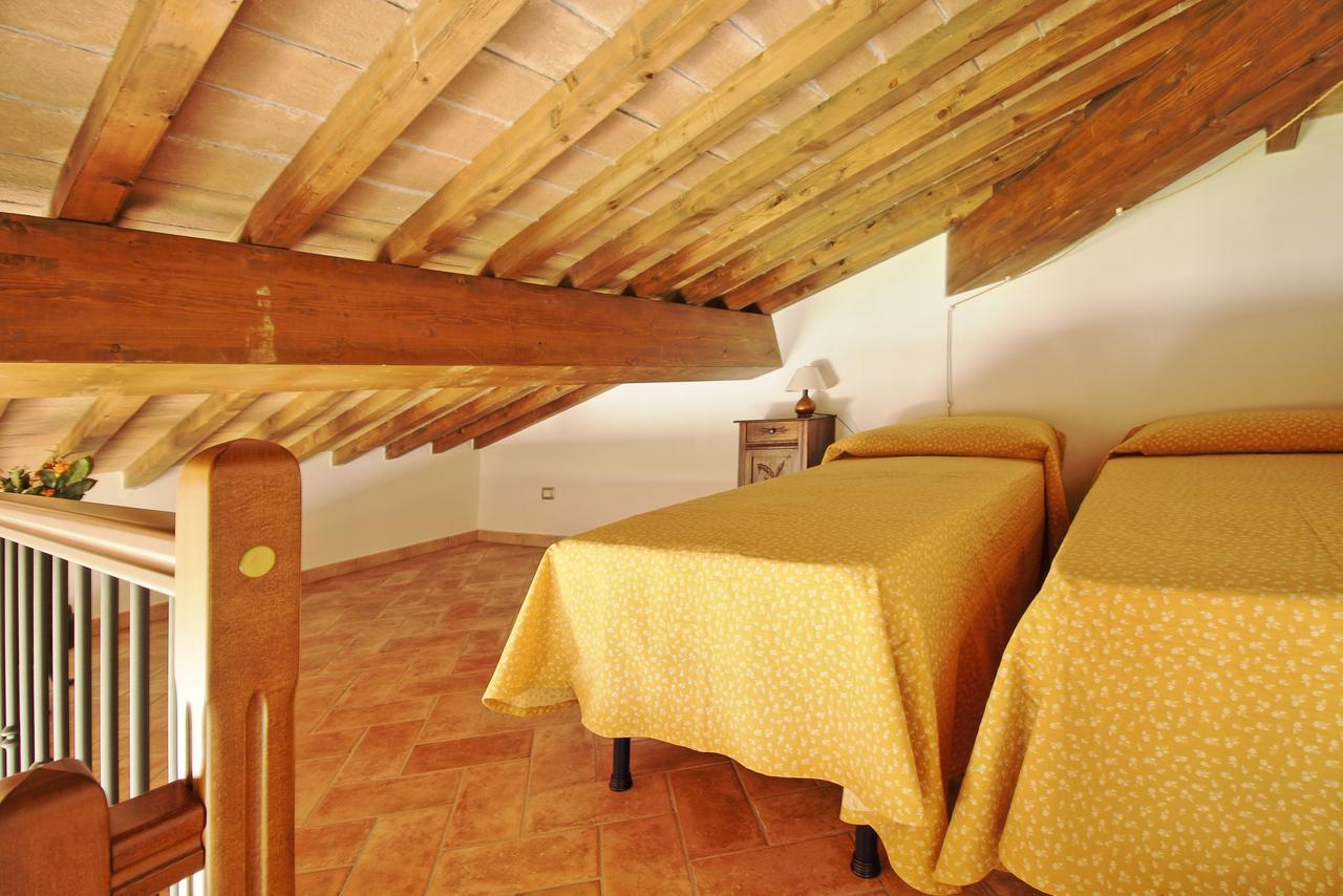Podere Tre Cipressi Aparthotel Campiglia Marittima Buitenkant foto