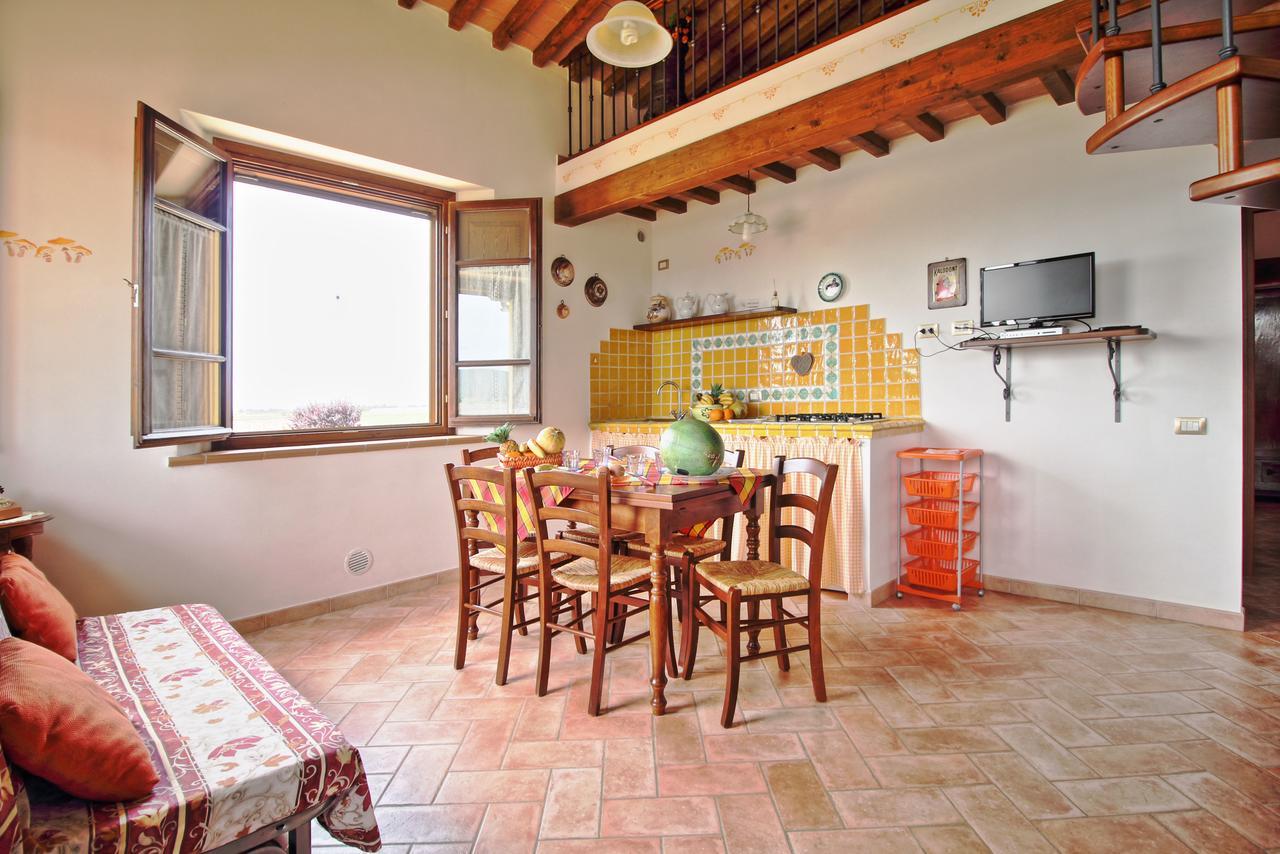 Podere Tre Cipressi Aparthotel Campiglia Marittima Buitenkant foto